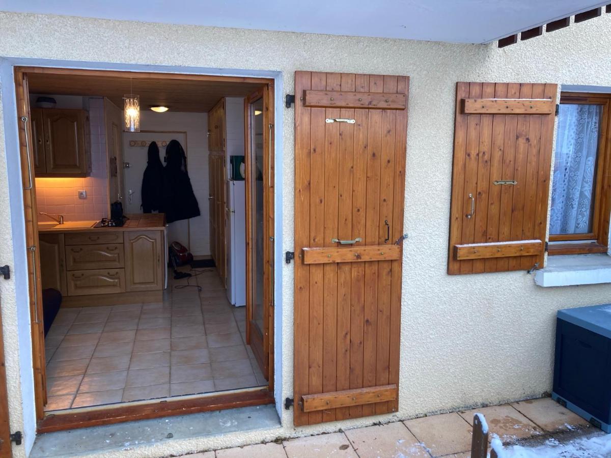 Appartement 2 Pieces Pieds Des Pistes Terrasse Face A La Montagne Bernex Luaran gambar